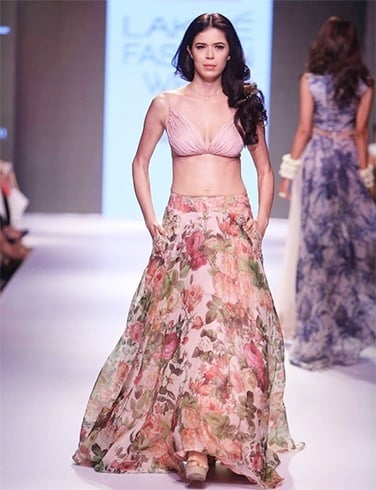 Arpita Mehta designs at LFW 2015