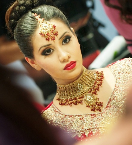 Bridal lip makeup