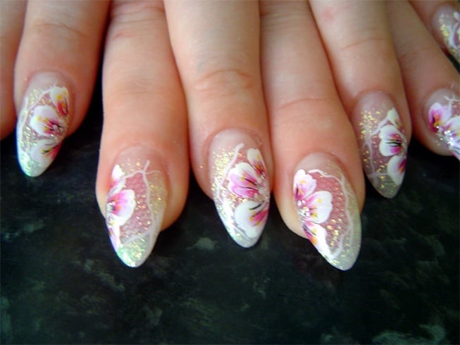 Cute Bridal Nail Art Designs