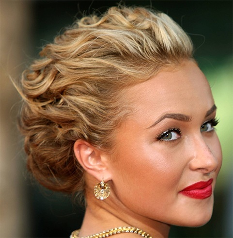 Prom hairstyles for long hair