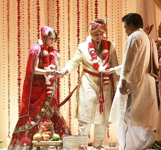 Hindu Wedding Saath Pheras