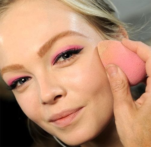 Apply Foundation Using A Sponge