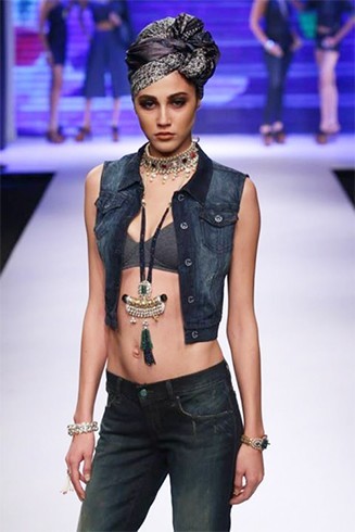 IIGJ- Delhi collection at- IIJW 2015 Day 2