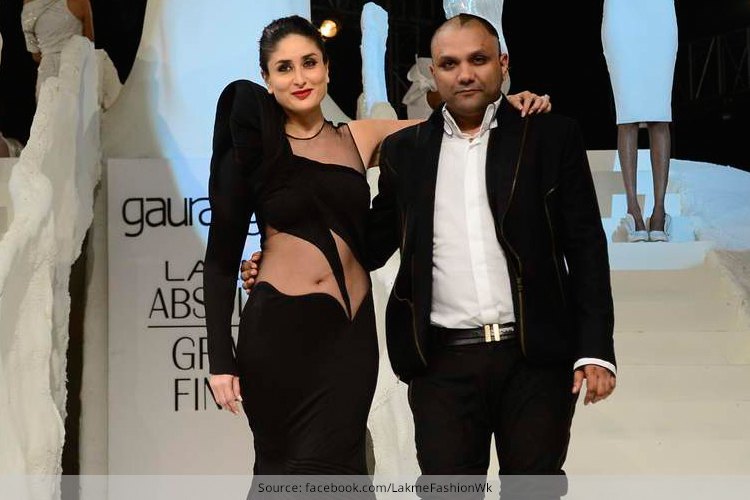 Kareena Kapoor for Gaurav Gupta at LFW 2015 