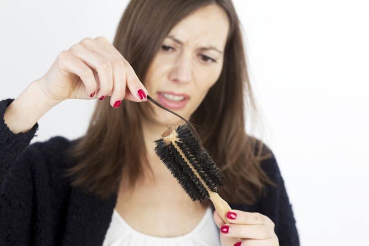 ways to Prevent Frizzy Hair