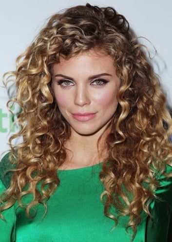 Celebrities curly hair