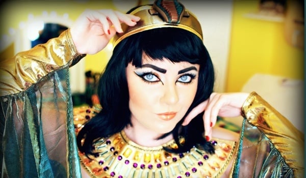 How To Do Cleopatra Makeup