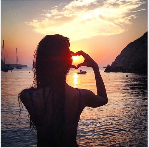 Lisa Haydon sunset picture