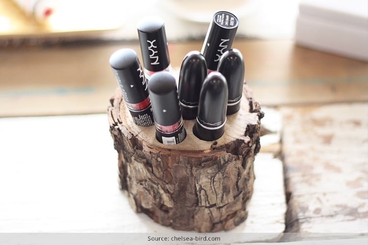 DIY Lipstick Holder