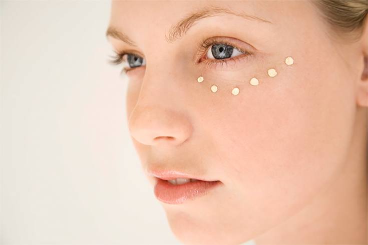 Eye makeup for women