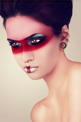 15 Spaß und modische Halloween-Make-up-Ideen  