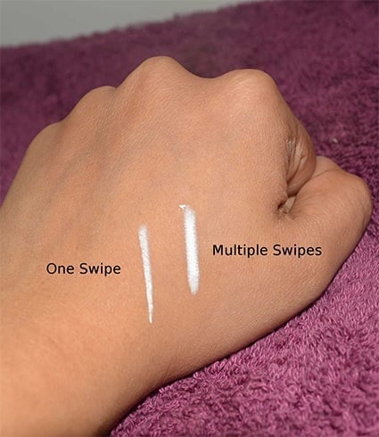 How to swipe white kajal