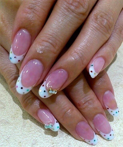 Almond Nail Art