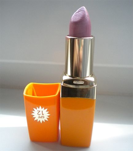 Sunscreen protect lipstick