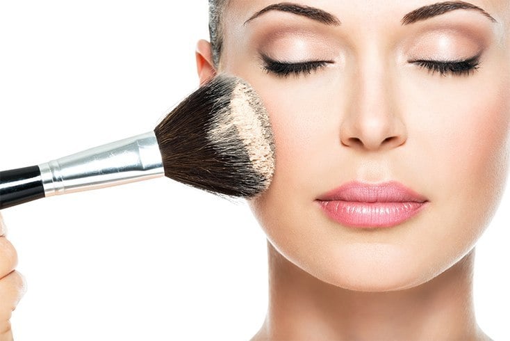 Use of natural makeup
