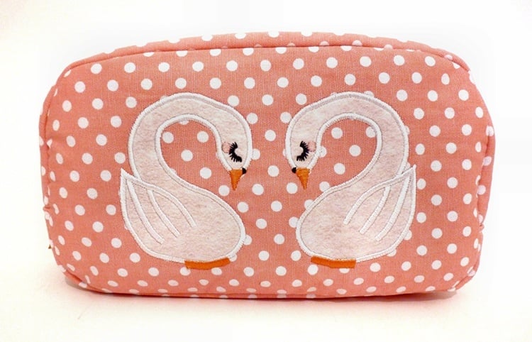 Makeup Pouches Buy Makeup Pouches Online at Affordable Prices in India   Purplle