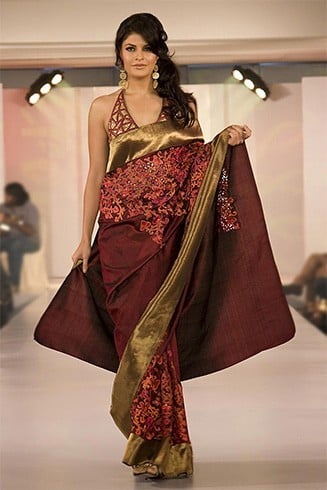 Designer Saris Für Karva Chauth  