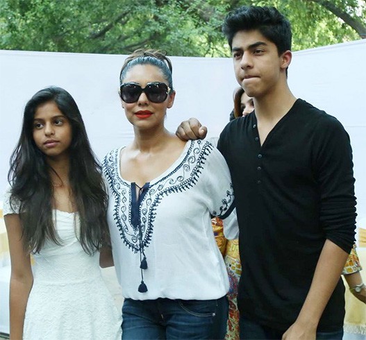 Gauri Khan with kids