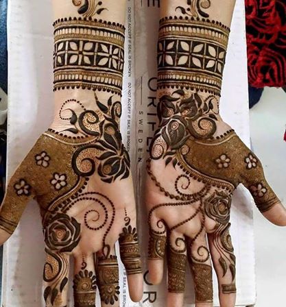 karva chauth mehendi two hands