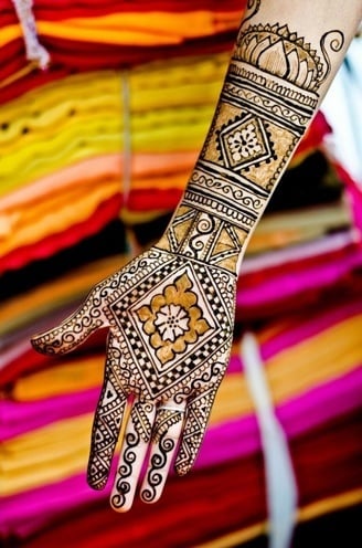 karva chauth Bridal Mehndi Designs