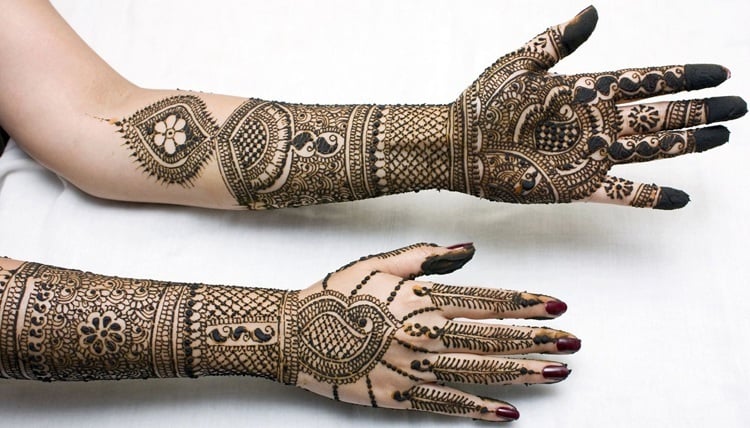 karwa chauth mehndi designs hands