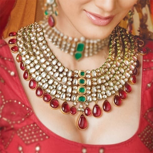 Kundan jewellery and polki jewellery