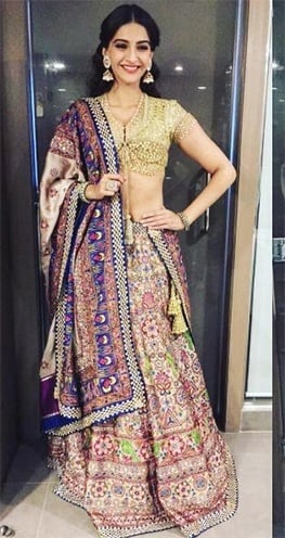 Sonam Kapoor Looks Regal In An Abu Jaani And Sandeep Khosla Lehenga!