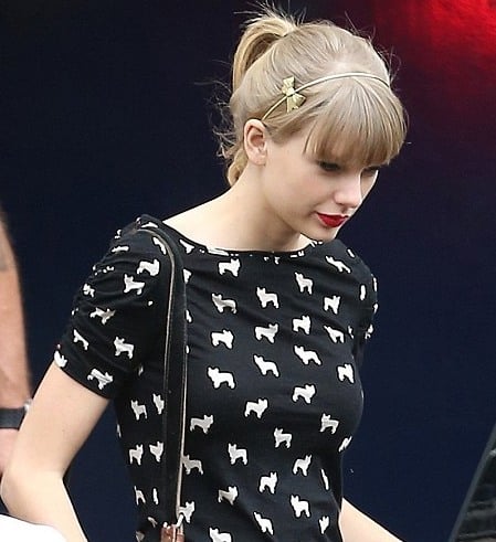 Taylor Swift bow headband