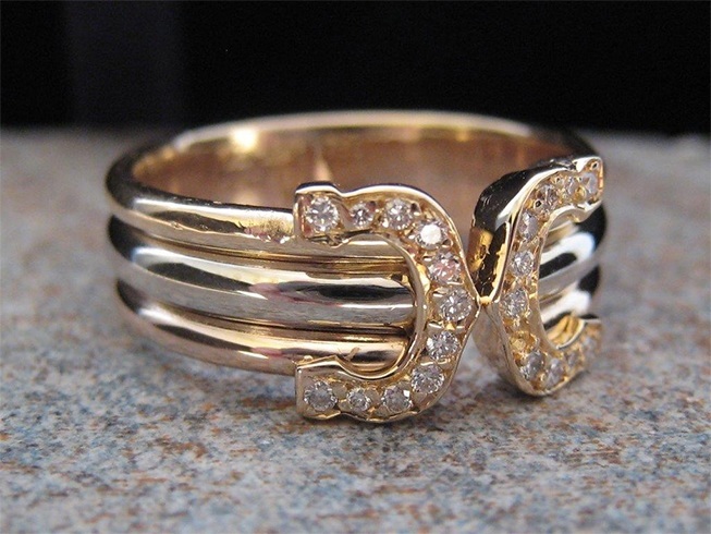 Antique jewellery ring