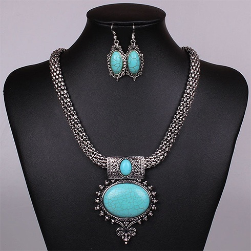 Turquoise Jewelry Styles That Compliment Indian Ethnic Garments