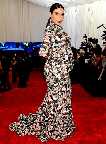 Kim Kardashian pregnant
