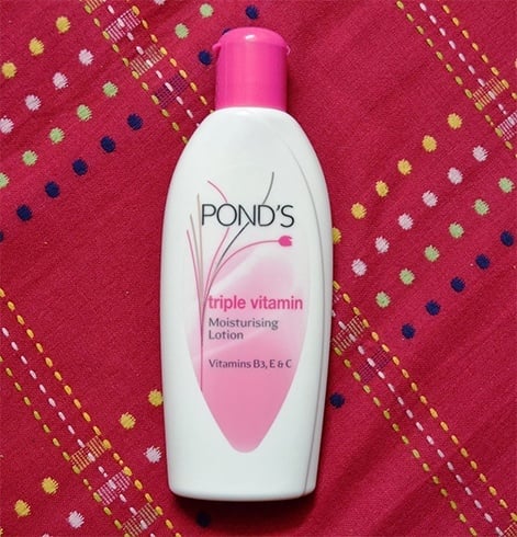 Ponds Triple Vitamin Moisturizing Lotion