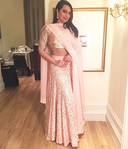 Sonakshi Sinha in Manish Malhotra lehenga