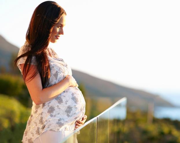 what causes oily hair during pregnancy