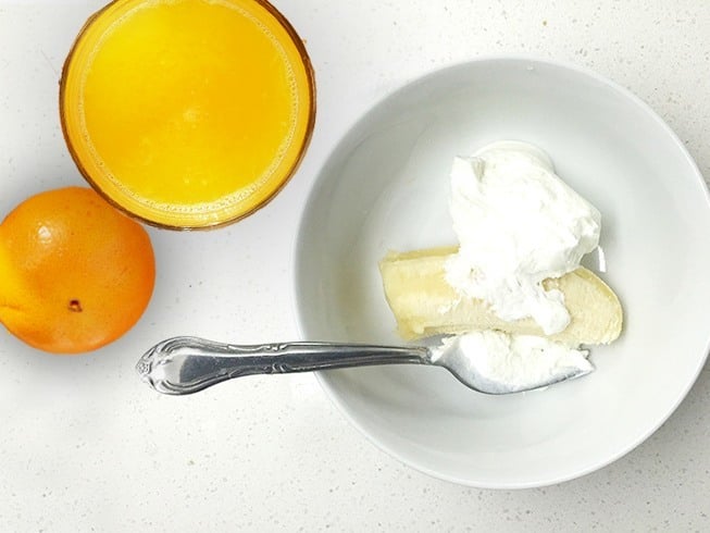 Yogurt, Banana and Orange Juice Face Pack