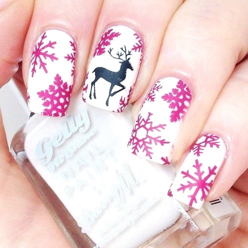 Fantastic DIY Christmas Nail Art Designs