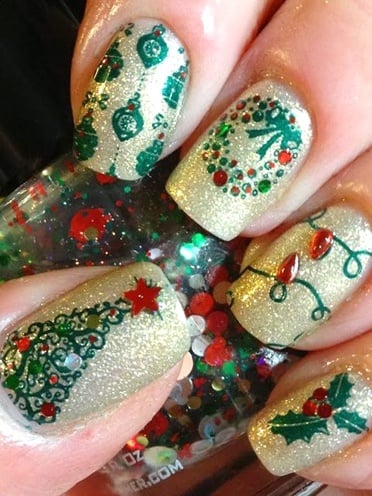Glitter Nail Art Ideas in Christmas Spirit