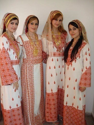 Palestinian costumes