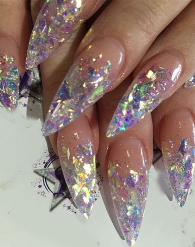 Stiletto nail tips