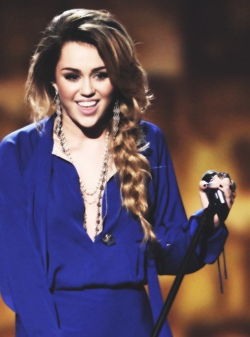Miley Cyrus Hairstyle