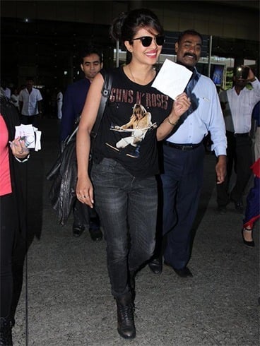 Bollywood celebrities flying fashion