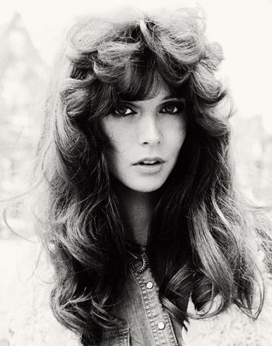 We Want The 70s Hair Styles Back Ways To Master The Fringes