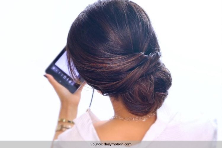 oily hair bun hairstyles: now it’s pretty easy to hide