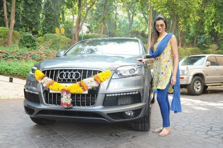 Deepika Padukone car