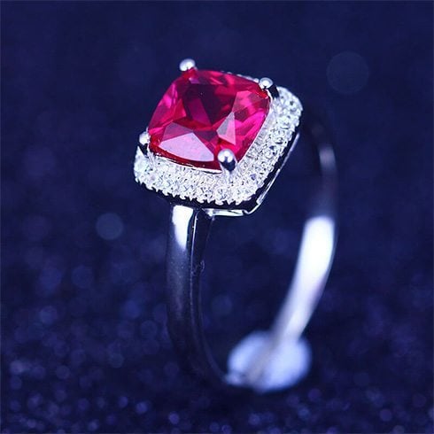 Gemstone engagement ring
