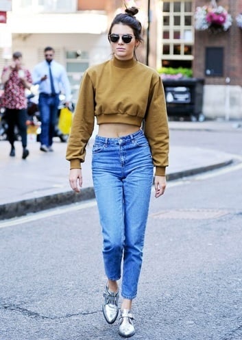 how to wear crop tops with jeans