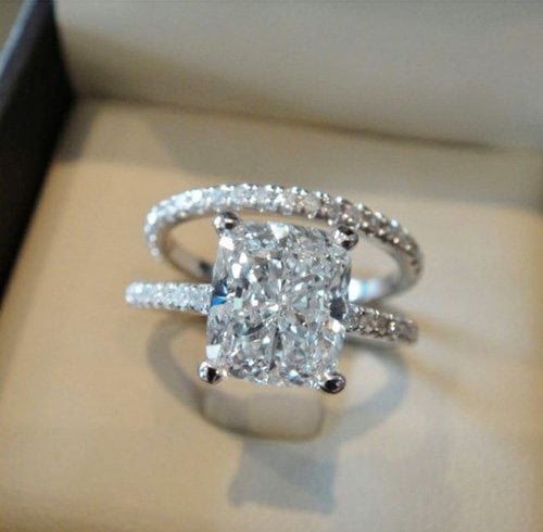 Radiant cut diamond finger rings