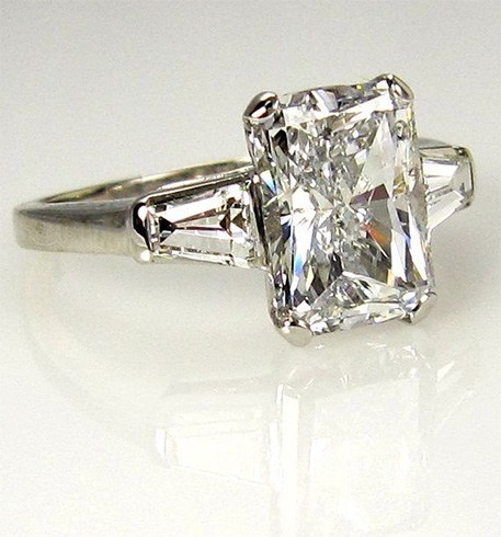 Radiant cut engagement rings designs