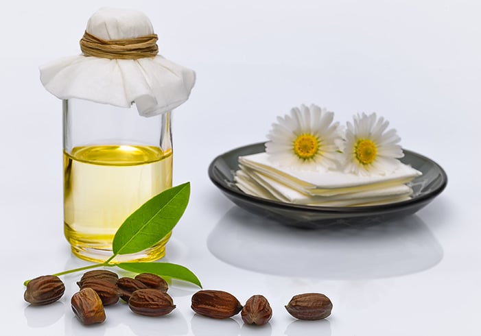 Jojoba Oil for Split Ends