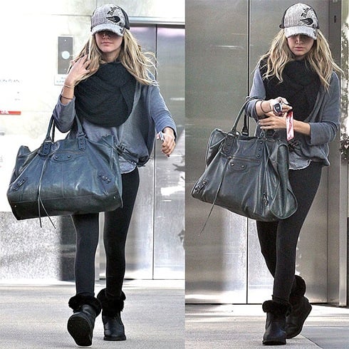 Ashley Tisdale uggs with leggings